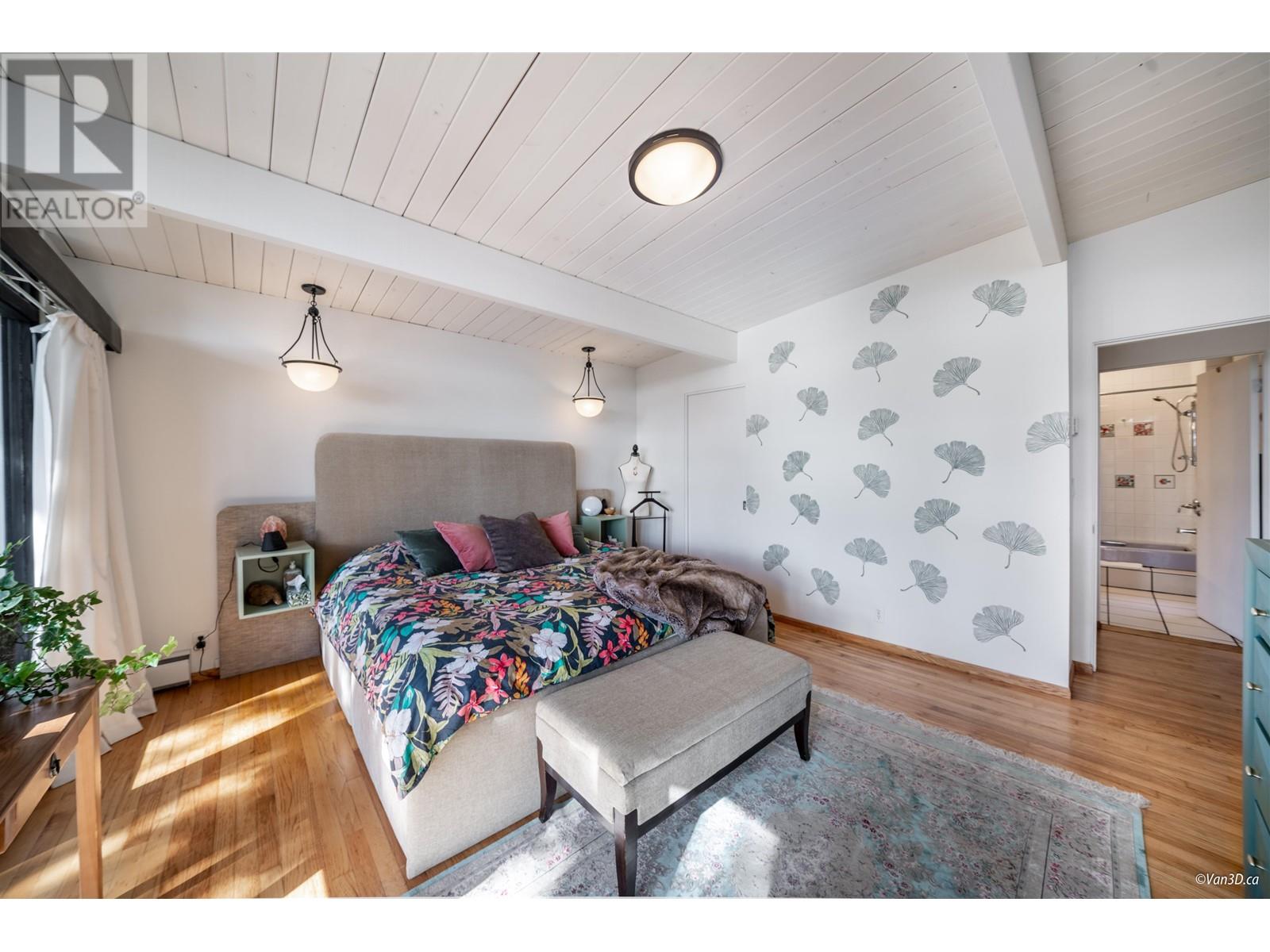 4880 Skyline Dr, North Vancouver, British Columbia  V7R 3J3 - Photo 19 - R2859379