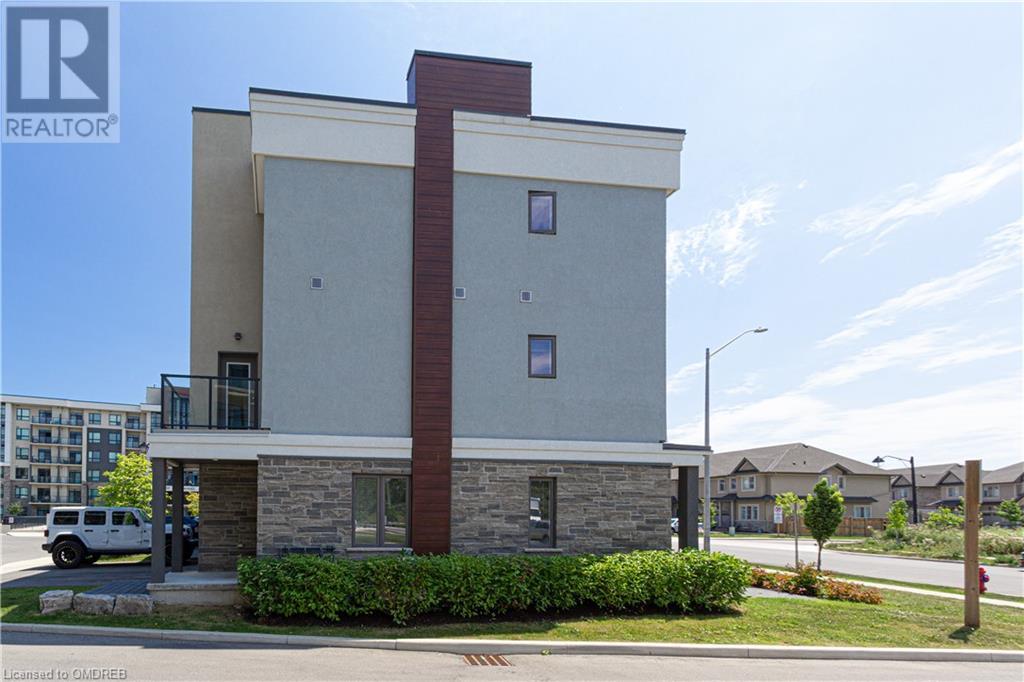 115 Shoreview Place Unit# Th11, Stoney Creek, Ontario  L8E 0K4 - Photo 3 - 40553588