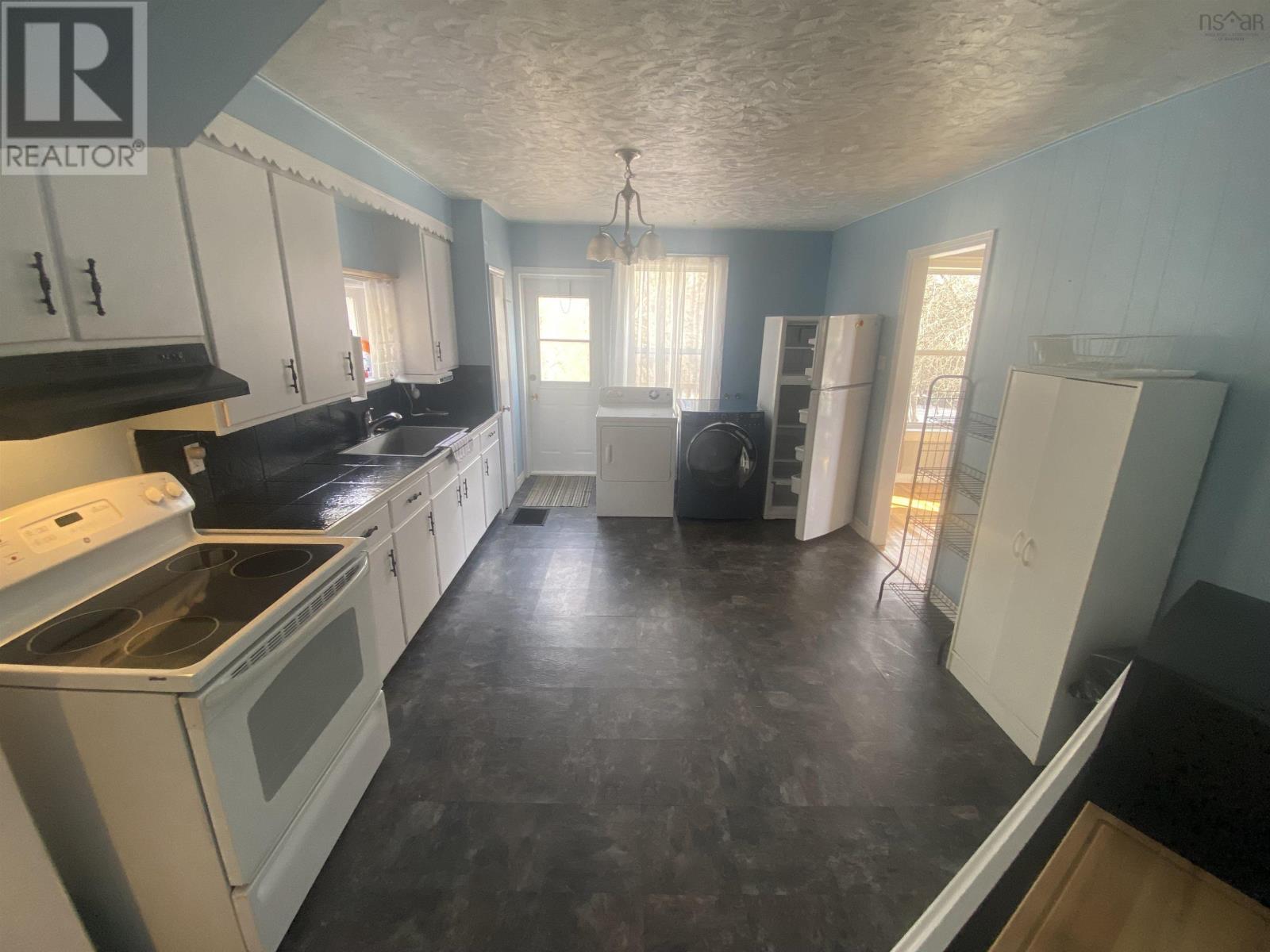458 Cenotaph Road, West Bay Road, Nova Scotia  B0E 3L0 - Photo 6 - 202404602