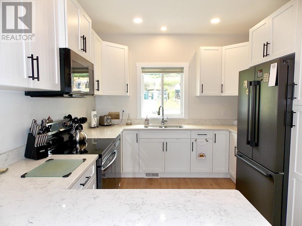 5 555 Wotzke Drive, Williams Lake, British Columbia  V2G 4K2 - Photo 4 - R2858679