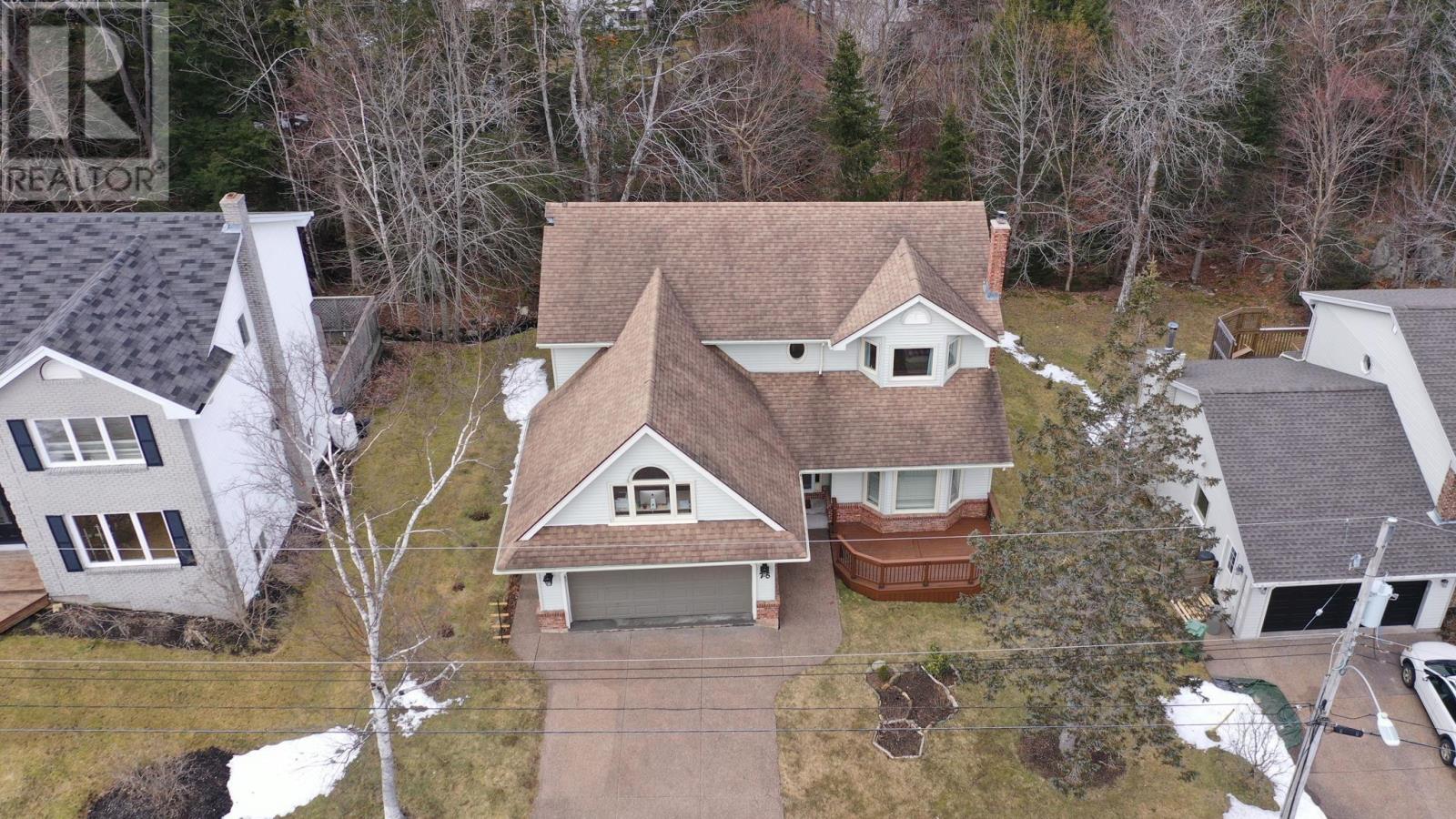 75 Spruce View Drive, Bedford, Nova Scotia  B4A 3X9 - Photo 2 - 202404188