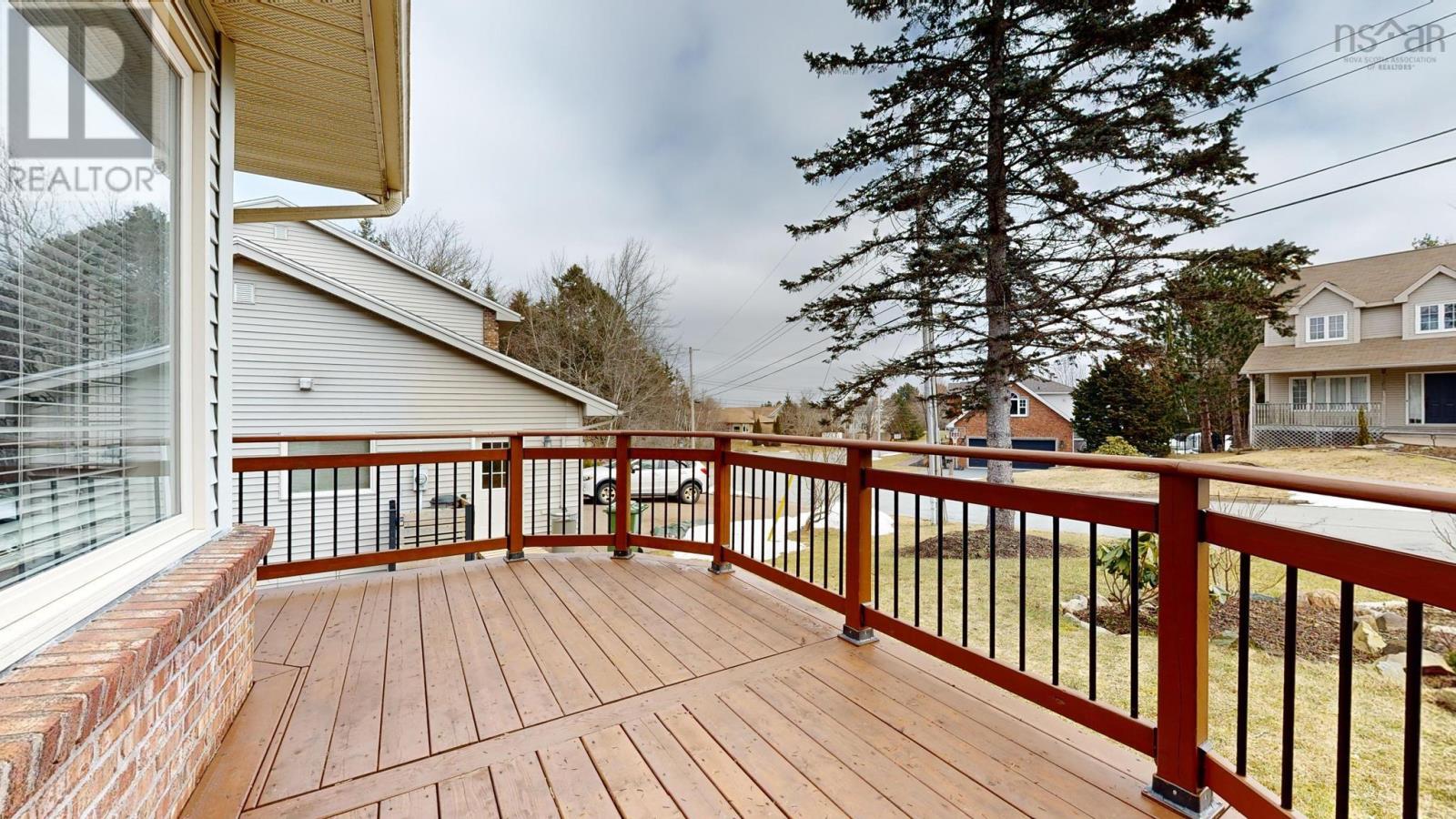 75 Spruce View Drive, Bedford, Nova Scotia  B4A 3X9 - Photo 3 - 202404188