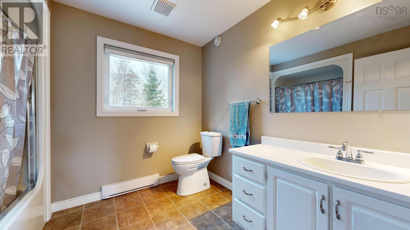 75 Spruce View Drive, Bedford, Nova Scotia  B4A 3X9 - Photo 38 - 202404188