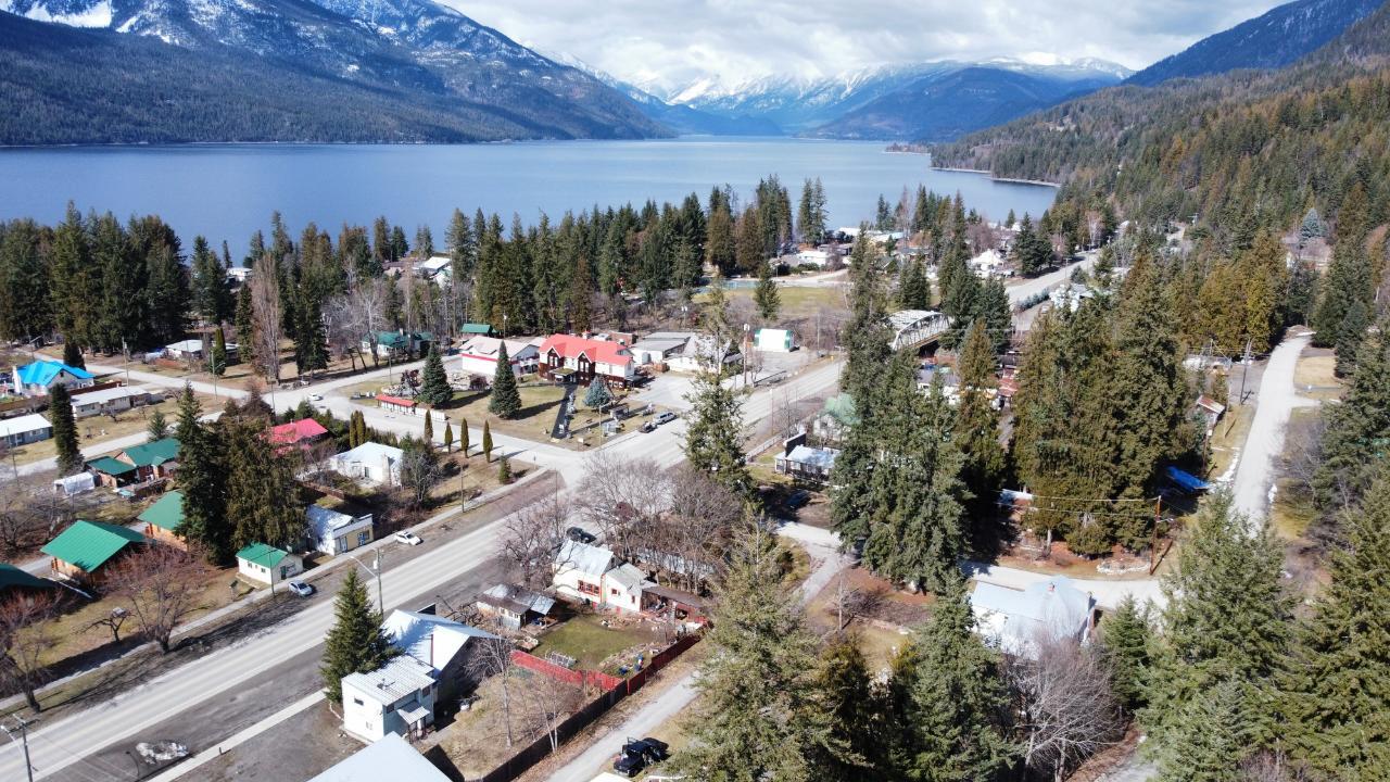 318 Lake Avenue, Silverton, British Columbia  V0G 1S0 - Photo 43 - 2475458