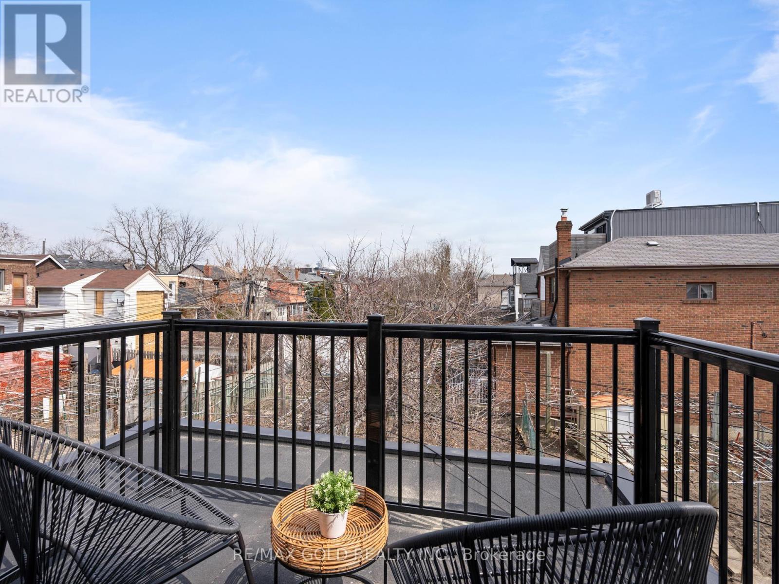 1007 Ossington Avenue, Toronto, Ontario  M6G 3V8 - Photo 15 - W8142432