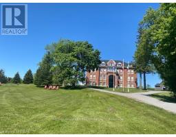 #201 -1354 YOUNG'S POINT RD, smith-ennismore-lakefield, Ontario