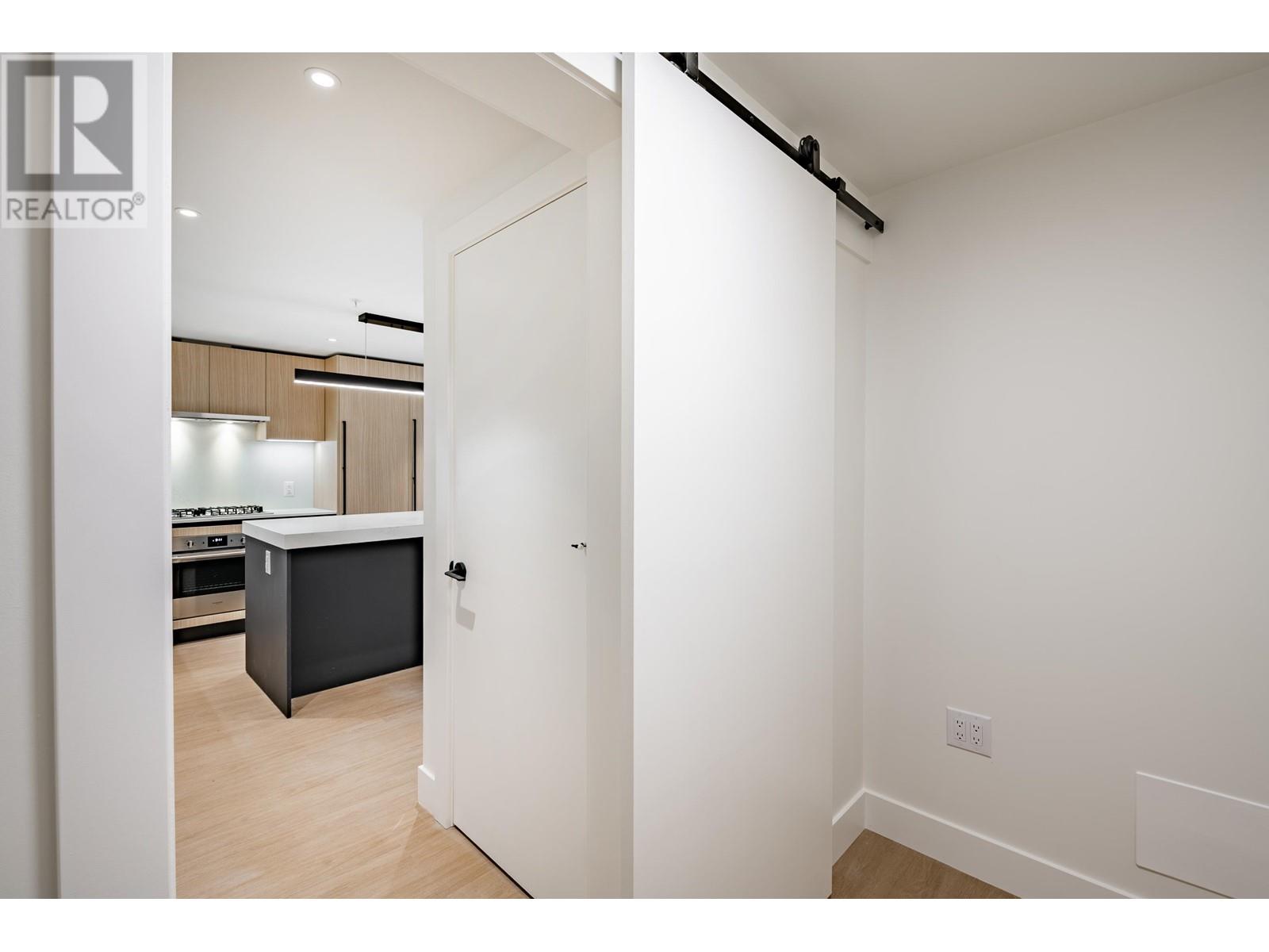 511 2235 E Broadway Street, Vancouver, British Columbia  V5N 1W8 - Photo 11 - R2859237