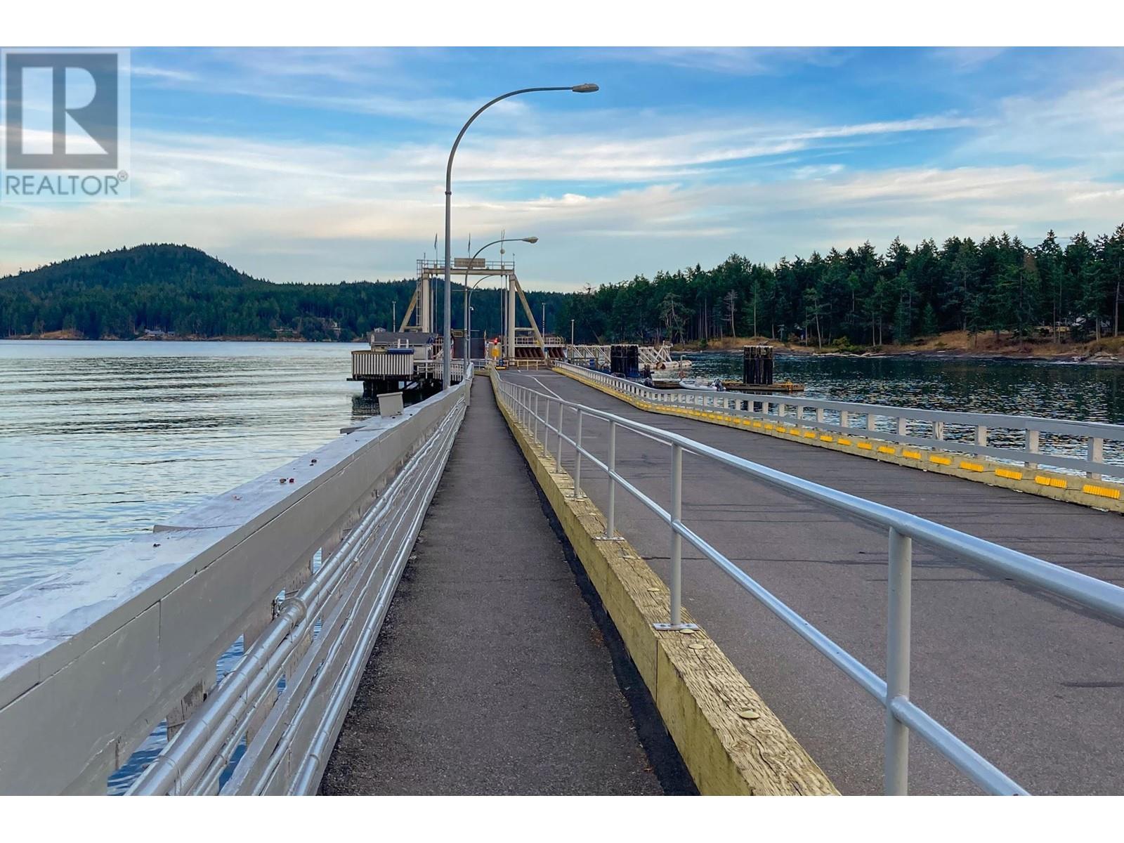 4275 Porlier Pass Road, Galiano Island, British Columbia  V0N 1P0 - Photo 3 - R2859477
