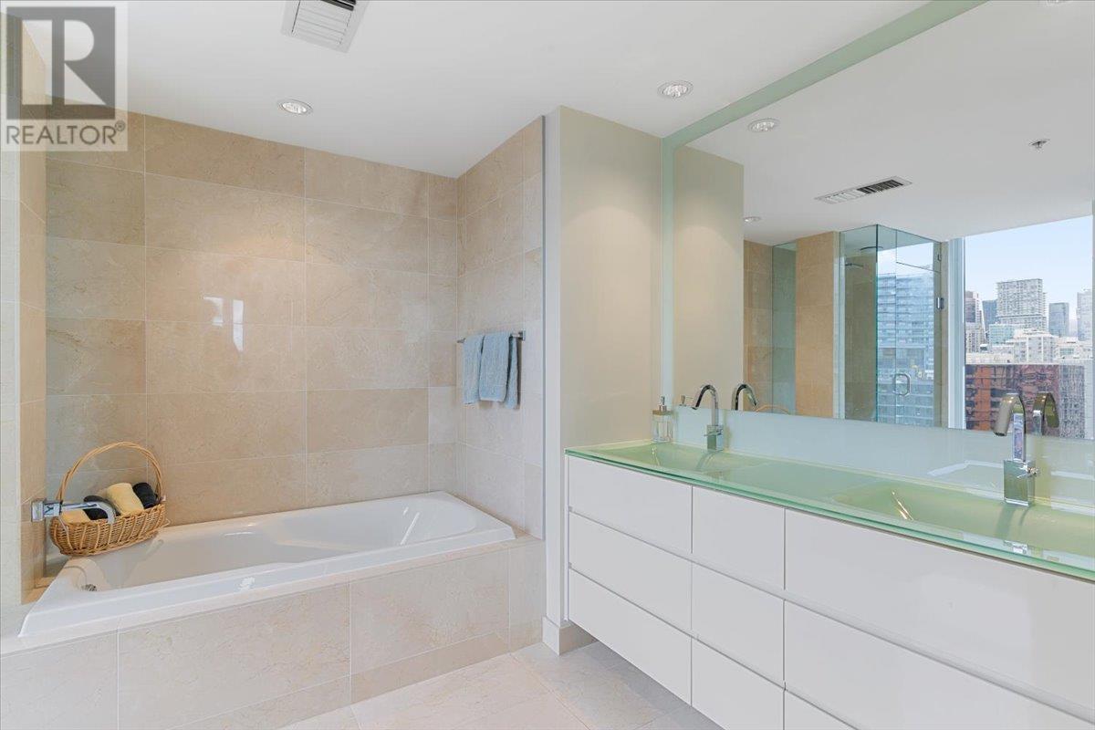 2306 8 Smithe Mews, Vancouver, British Columbia  V6B 0A5 - Photo 18 - R2859504