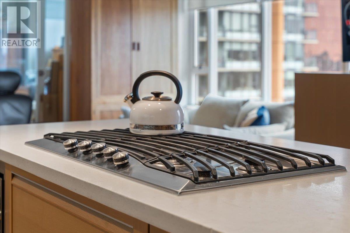 2306 8 Smithe Mews, Vancouver, British Columbia  V6B 0A5 - Photo 6 - R2859504