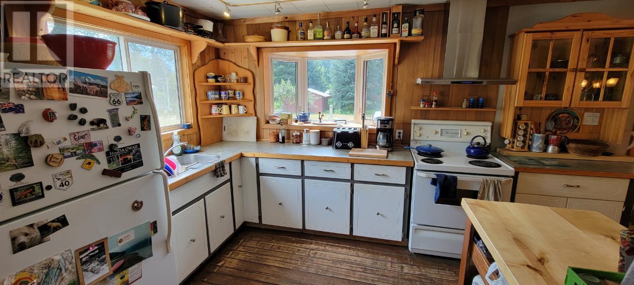 412 Richie Road, Clearwater, British Columbia  V0E 1N2 - Photo 14 - 177189