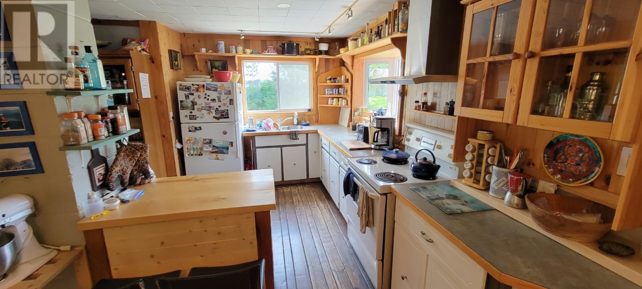 412 Richie Road, Clearwater, British Columbia  V0E 1N2 - Photo 13 - 177189