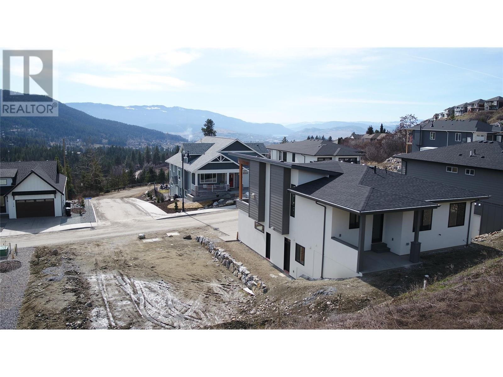 113 Whitefish Road, Vernon, British Columbia  V1B 2M7 - Photo 5 - 10307134