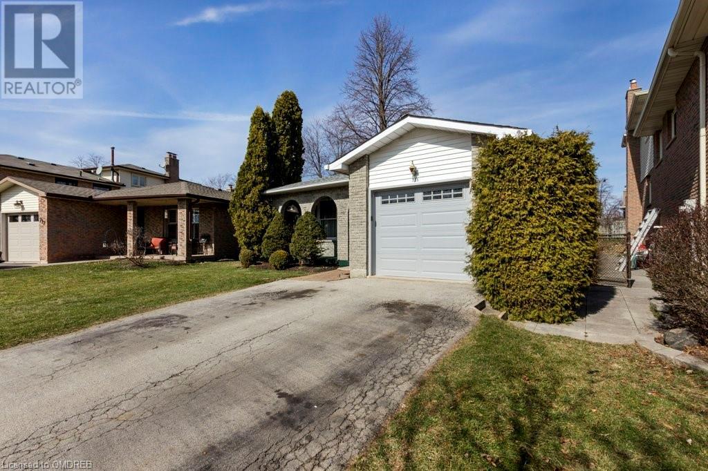 715 Coulson Avenue, Milton, Ontario  L9T 4J3 - Photo 2 - 40550968