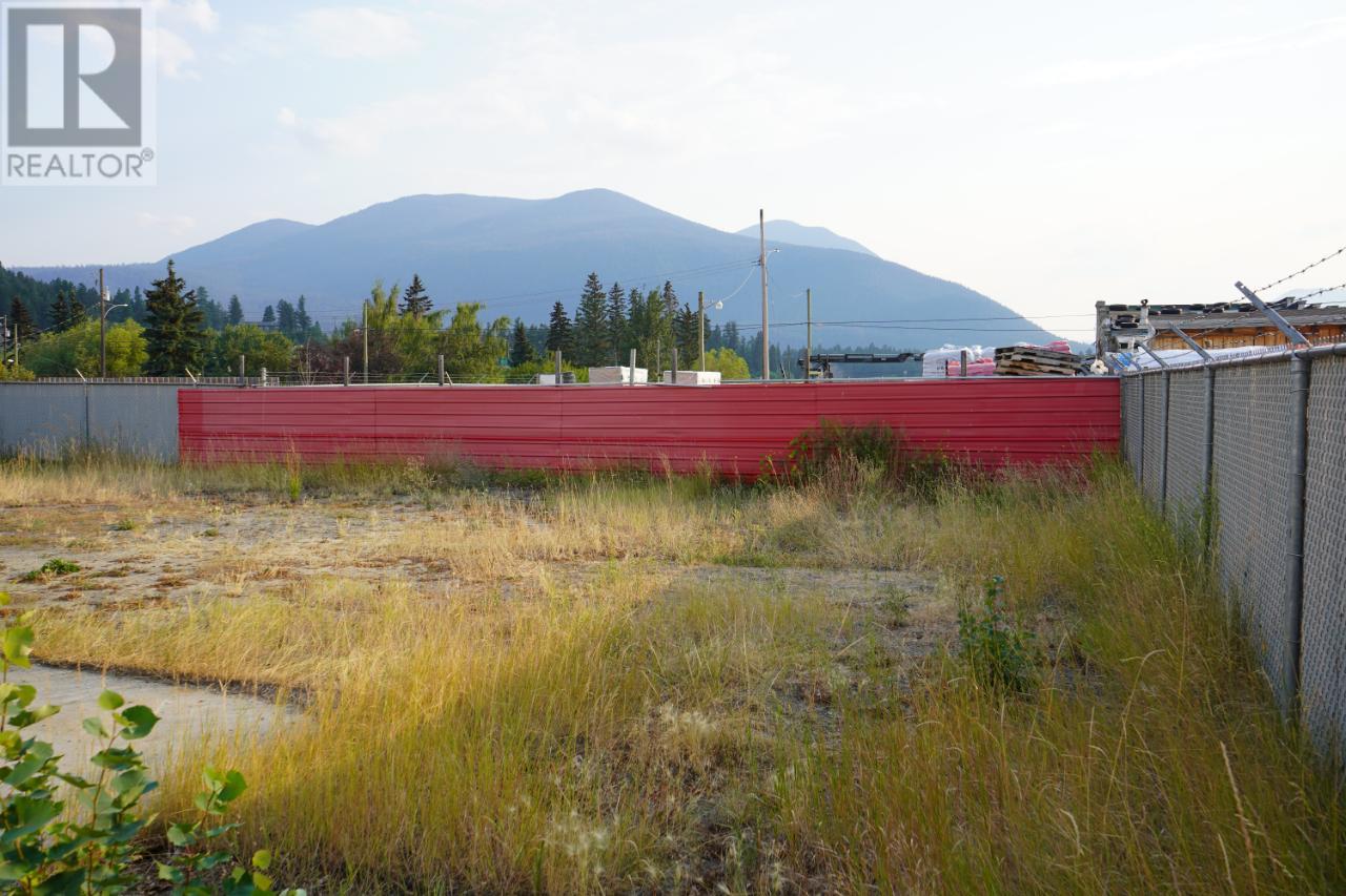 311 Smith Ave, Clinton, British Columbia   - Photo 25 - 177198