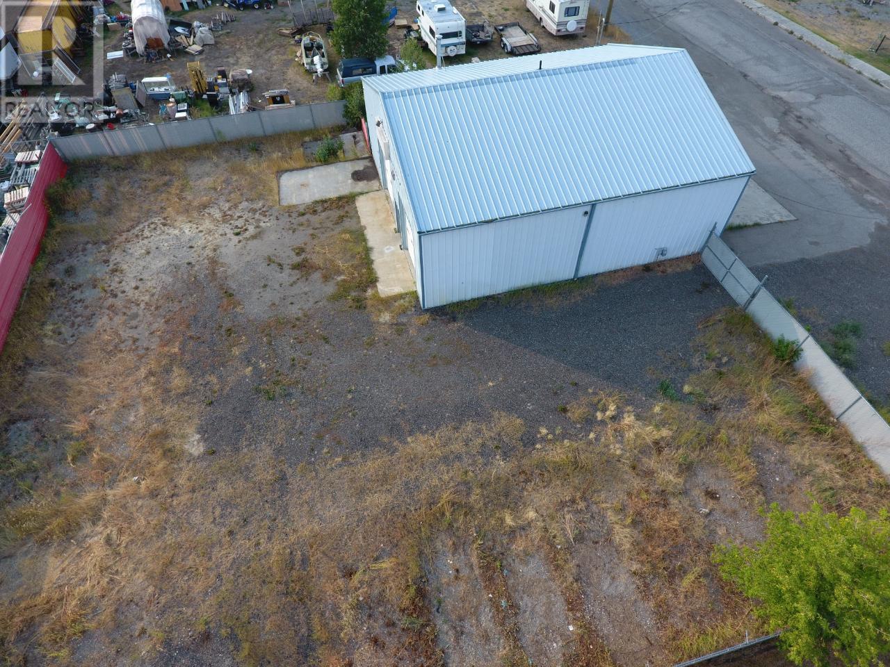 311 Smith Ave, Clinton, British Columbia   - Photo 27 - 177198