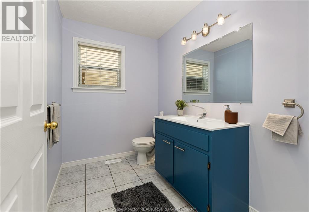 52 Salisbury Rd, Moncton, New Brunswick  E1E 1A4 - Photo 17 - M157963