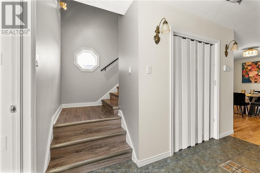 52 Salisbury Rd, Moncton, New Brunswick  E1E 1A4 - Photo 5 - M157963