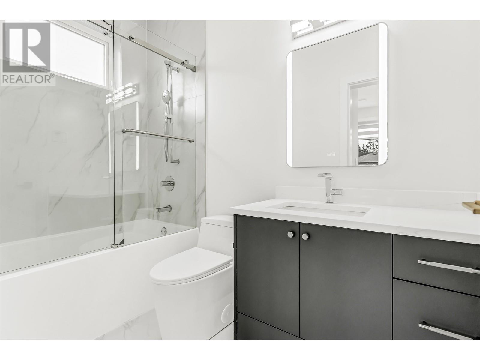 2323 Lobb Avenue, Port Coquitlam, British Columbia  V3C 1M7 - Photo 19 - R2859323