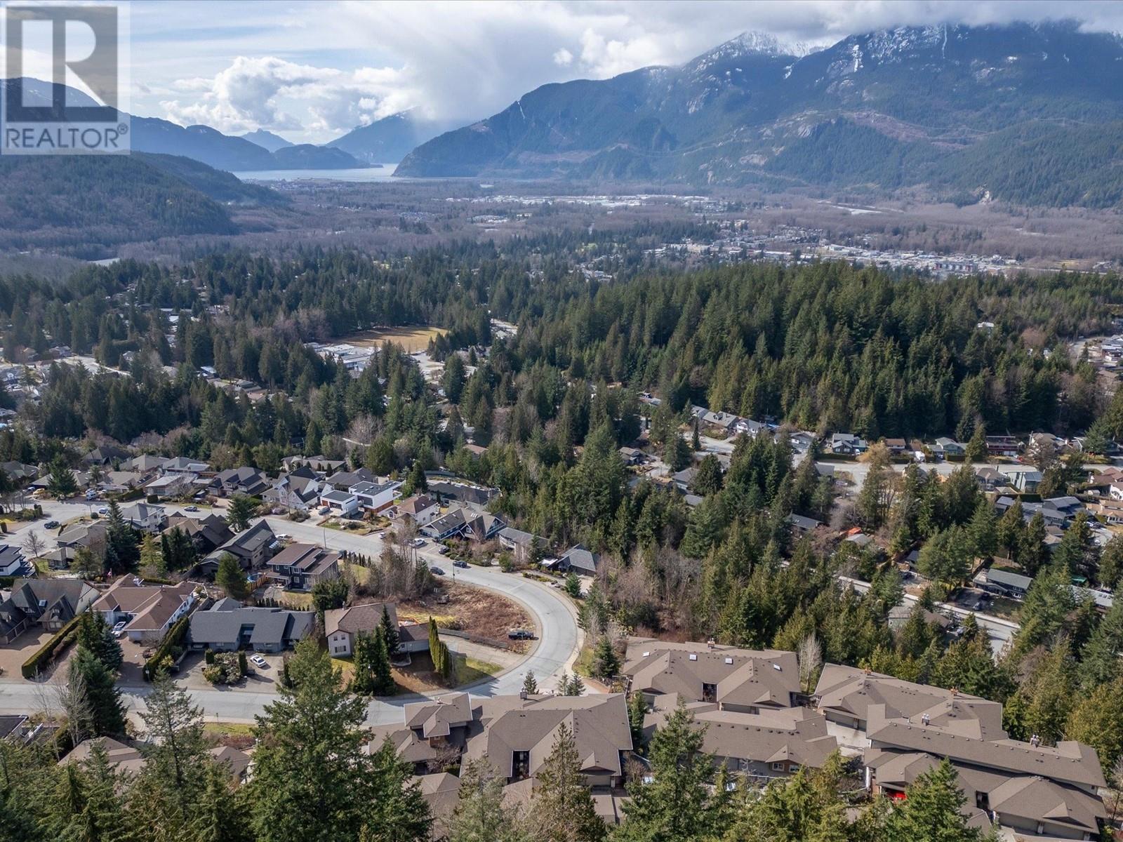 22 1026 Glacier View Drive, Squamish, British Columbia  V8B 0G1 - Photo 3 - R2859587