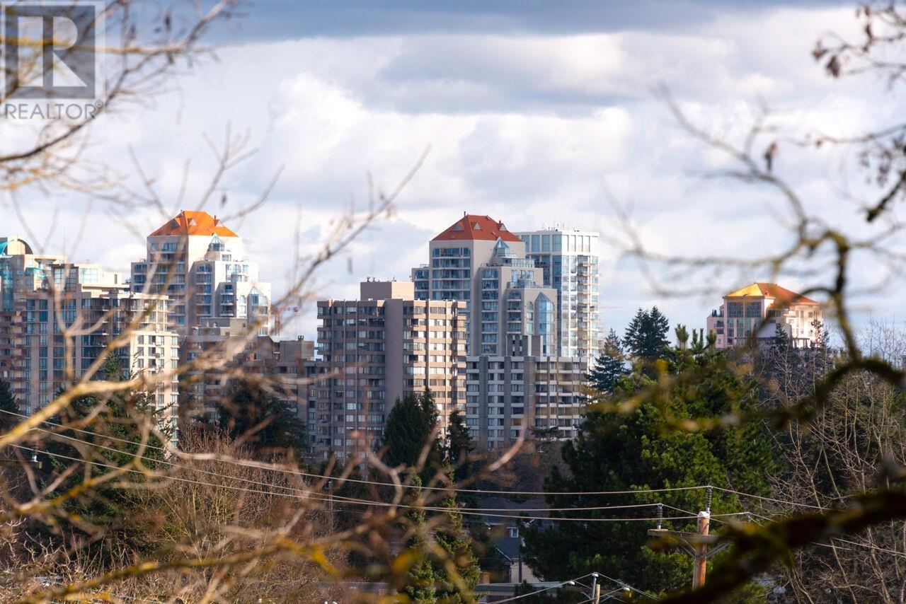 402 7377 14 Avenue, Burnaby, British Columbia  V3N 1Z7 - Photo 13 - R2859600