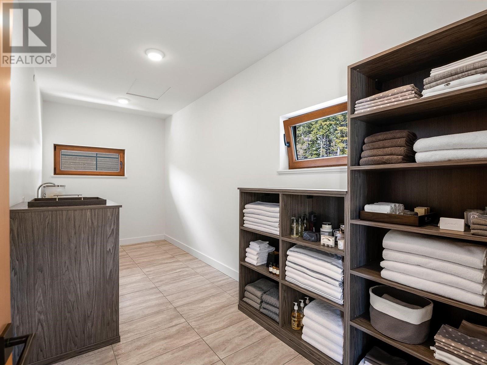8505 Ashleigh Mcivor Drive, Whistler, British Columbia  V8E 1L9 - Photo 28 - R2859551