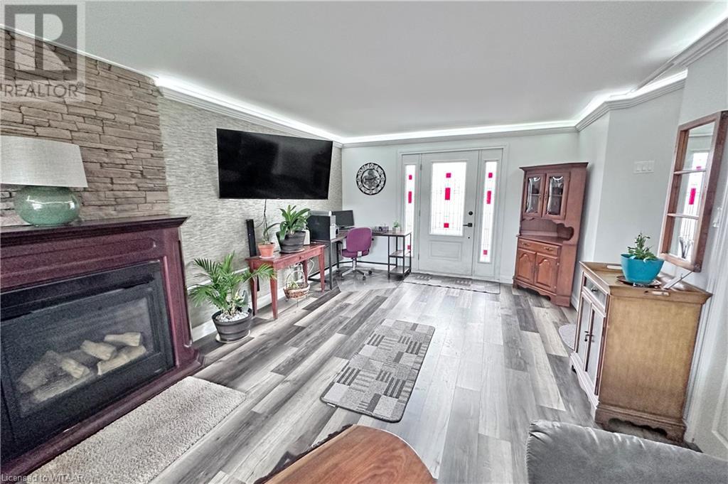 765 Pavey Street, Woodstock, Ontario  N4S 2L7 - Photo 5 - 40553835