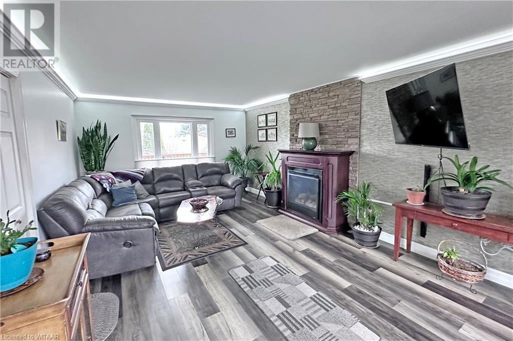 765 Pavey Street, Woodstock, Ontario  N4S 2L7 - Photo 6 - 40553835