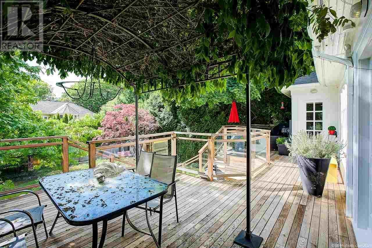 Listing Picture 35 of 35 : 6385 MARGUERITE STREET, Vancouver / 溫哥華 - 魯藝地產 Yvonne Lu Group - MLS Medallion Club Member