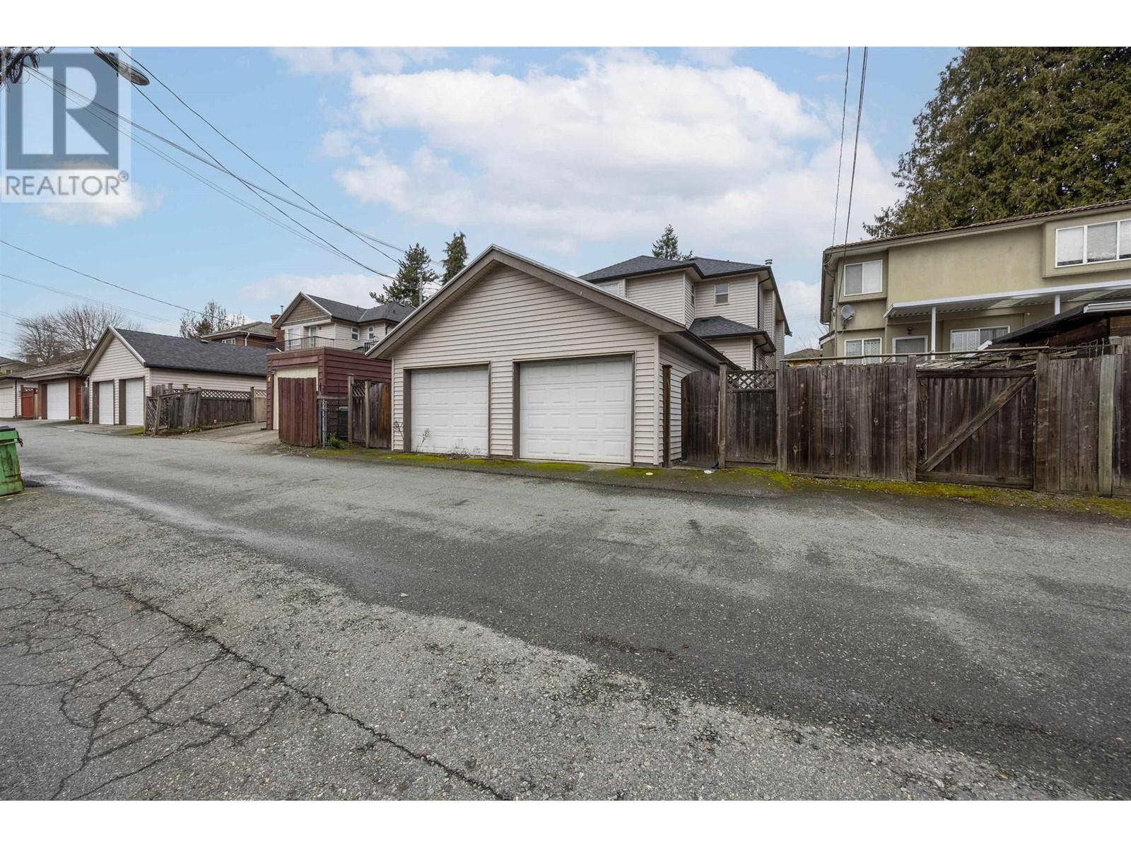 Listing Picture 19 of 24 : 834 W 69TH AVENUE, Vancouver / 溫哥華 - 魯藝地產 Yvonne Lu Group - MLS Medallion Club Member