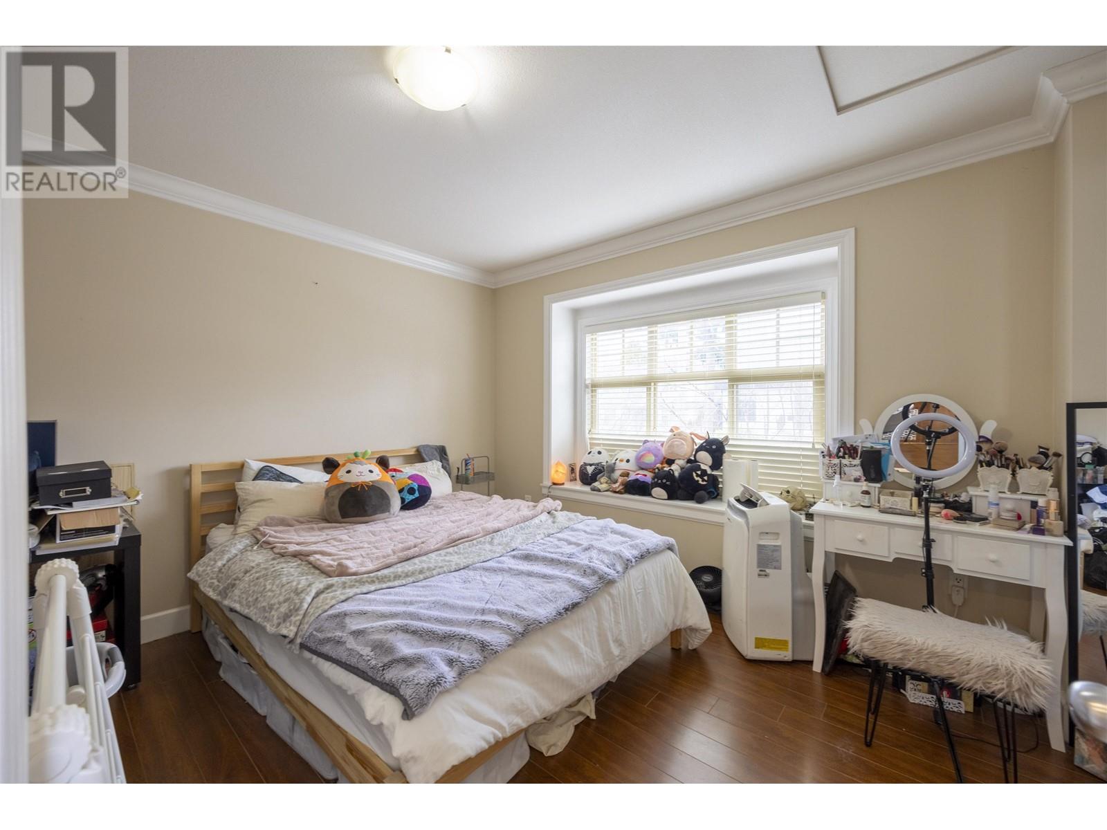 Listing Picture 11 of 24 : 834 W 69TH AVENUE, Vancouver / 溫哥華 - 魯藝地產 Yvonne Lu Group - MLS Medallion Club Member