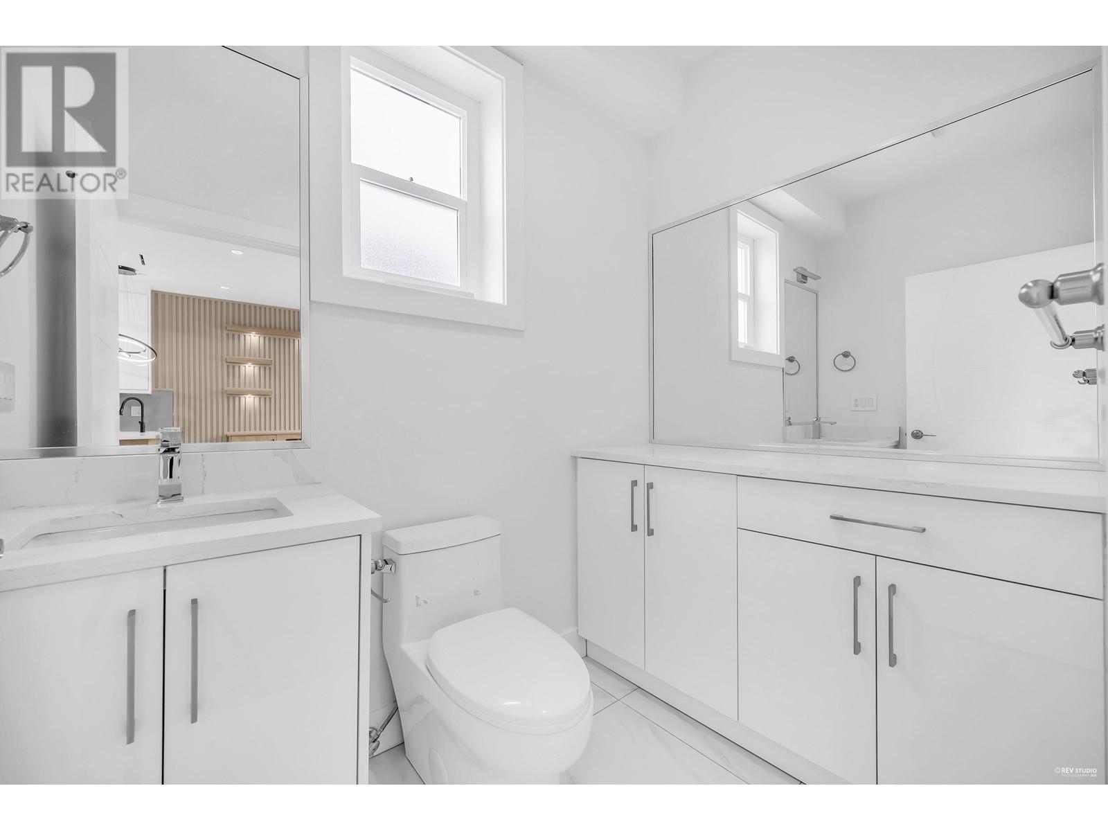 1 762 East 60th Avenue, Vancouver, British Columbia  V5X 2A4 - Photo 12 - R2859673