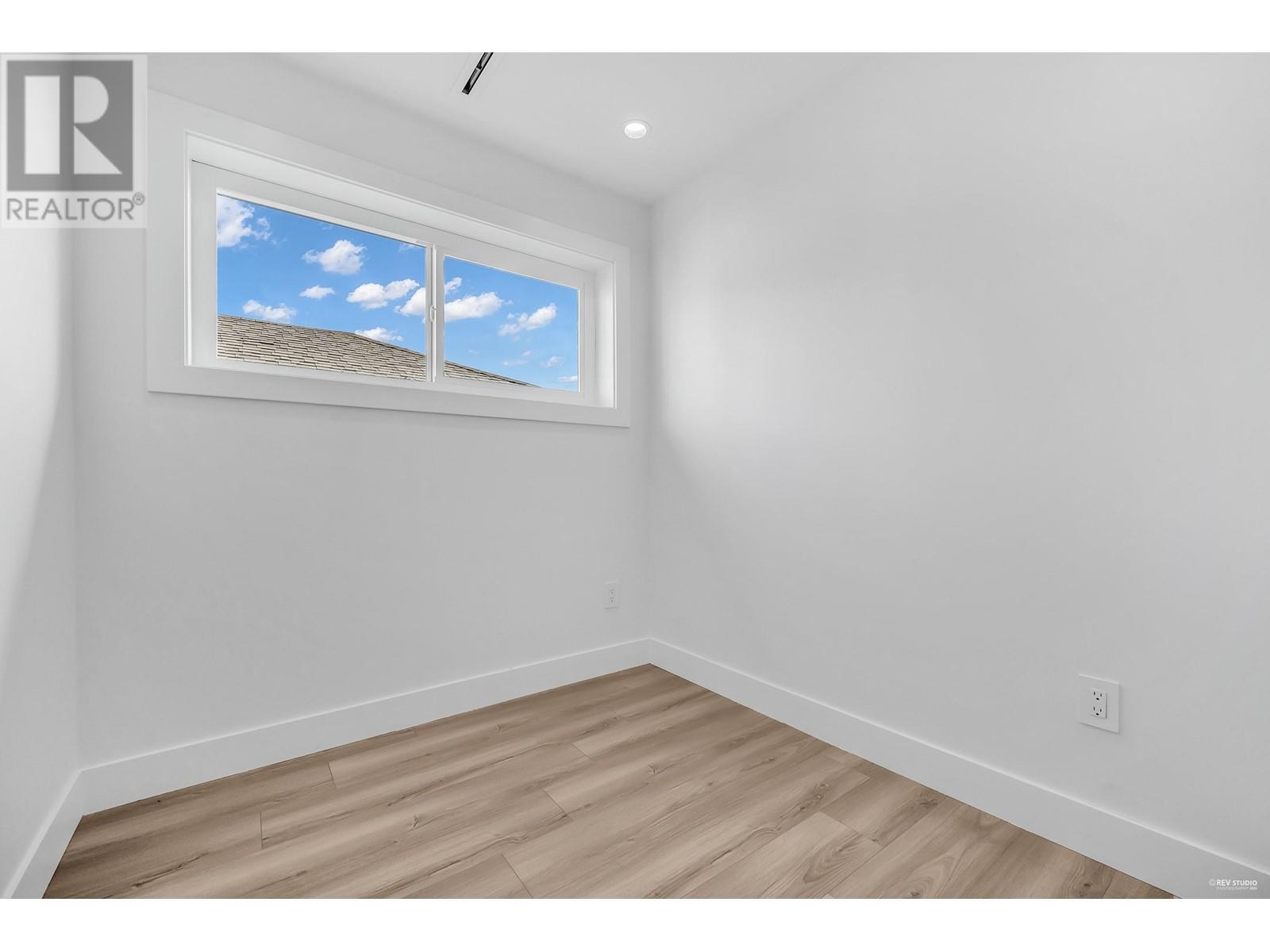 1 762 East 60th Avenue, Vancouver, British Columbia  V5X 2A4 - Photo 14 - R2859673
