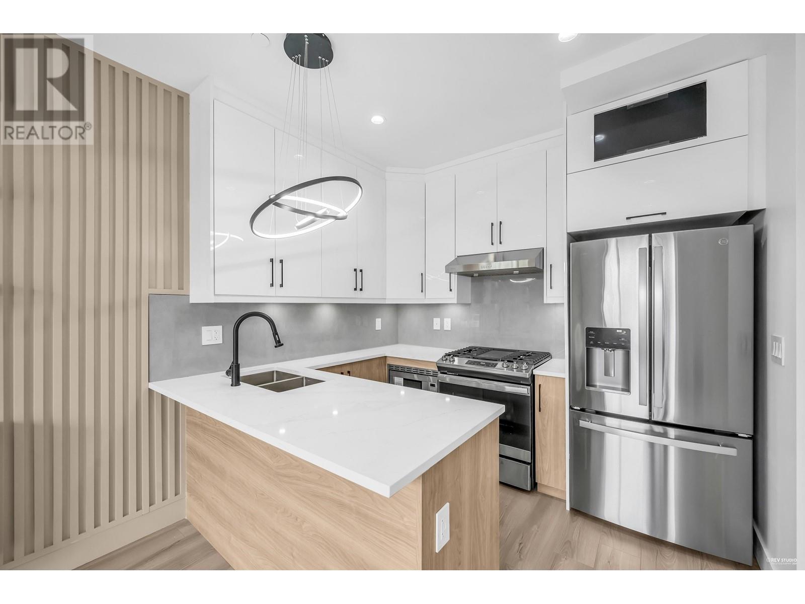 1 762 East 60th Avenue, Vancouver, British Columbia  V5X 2A4 - Photo 9 - R2859673