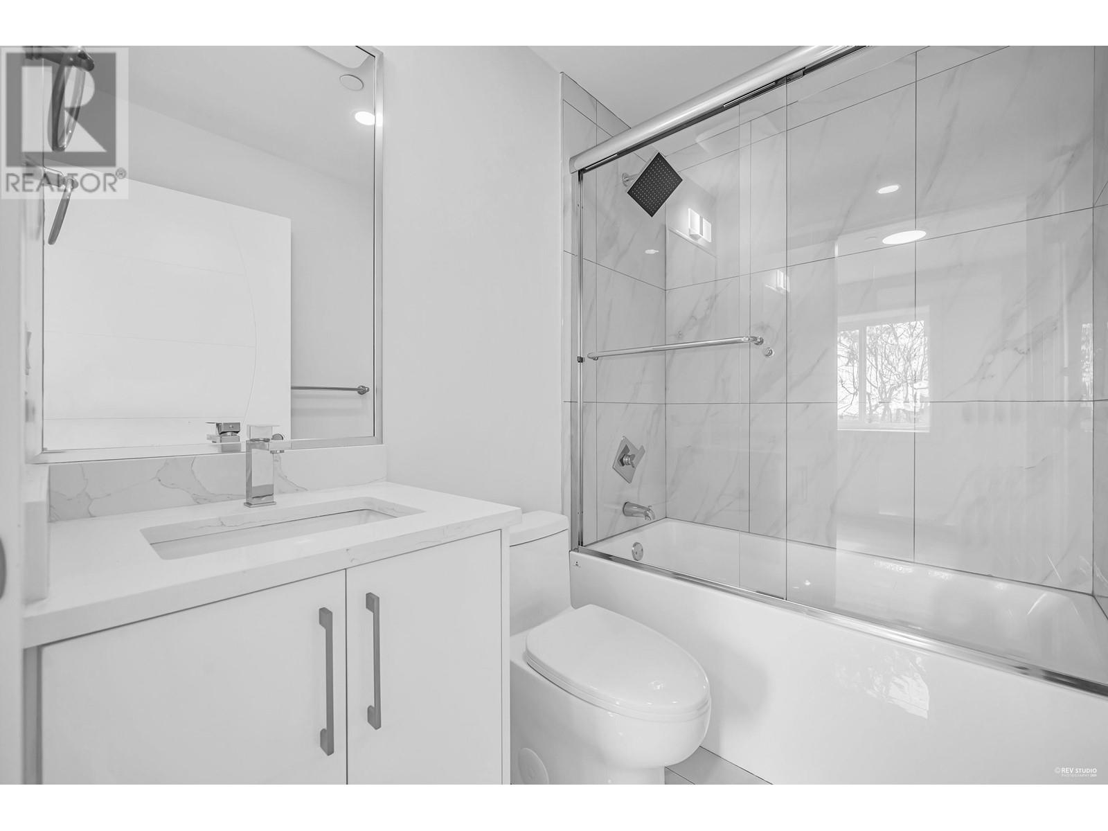 2 762 East 60th Avenue, Vancouver, British Columbia  V5X 2A4 - Photo 24 - R2859674