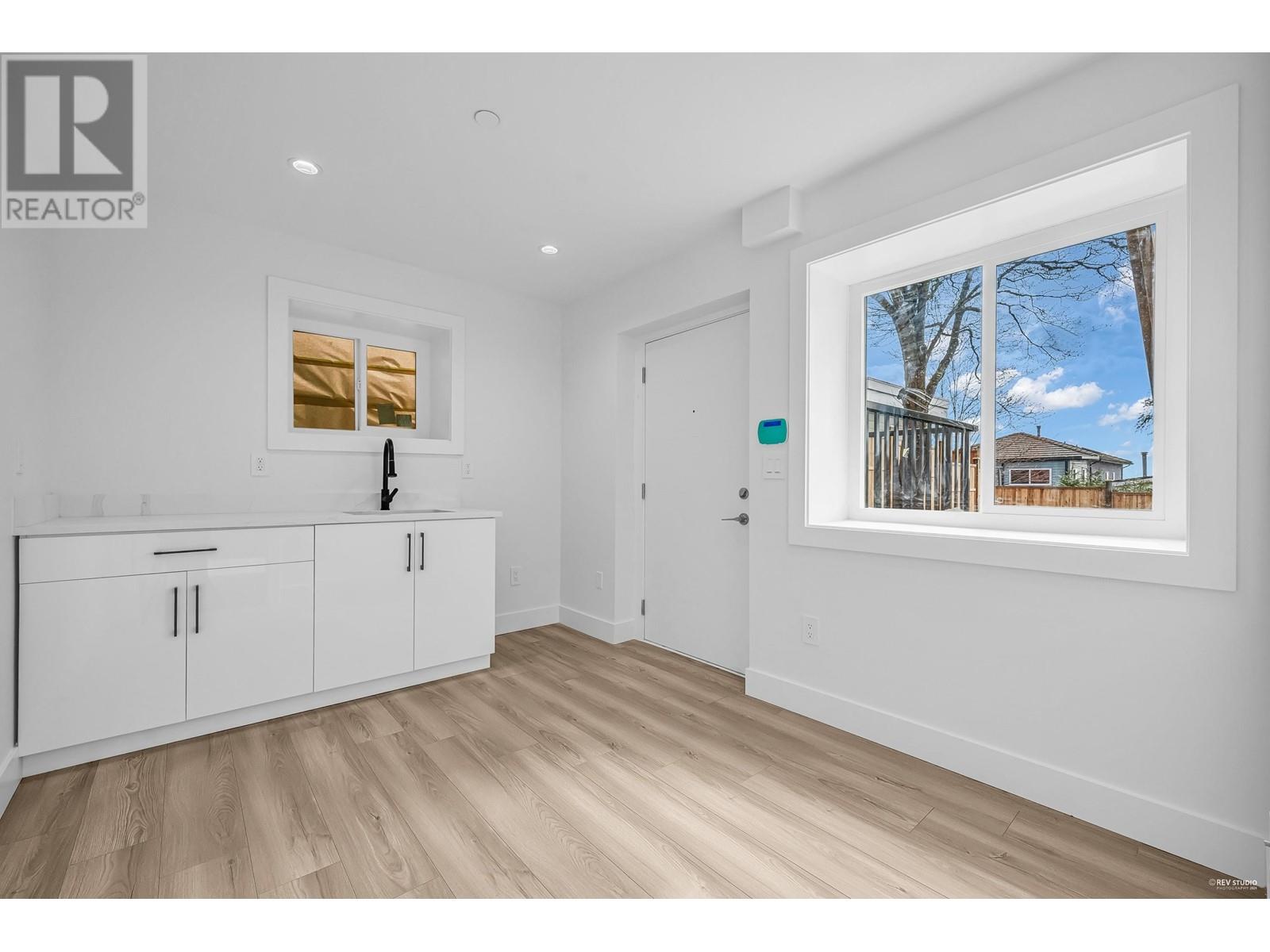 2 762 East 60th Avenue, Vancouver, British Columbia  V5X 2A4 - Photo 25 - R2859674