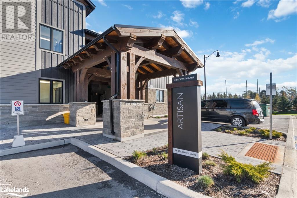 <h3>$2,375<small> Monthly</small></h3><p>21 Beckwith Lane Unit# 105, The Blue Mountains, Ontario</p>