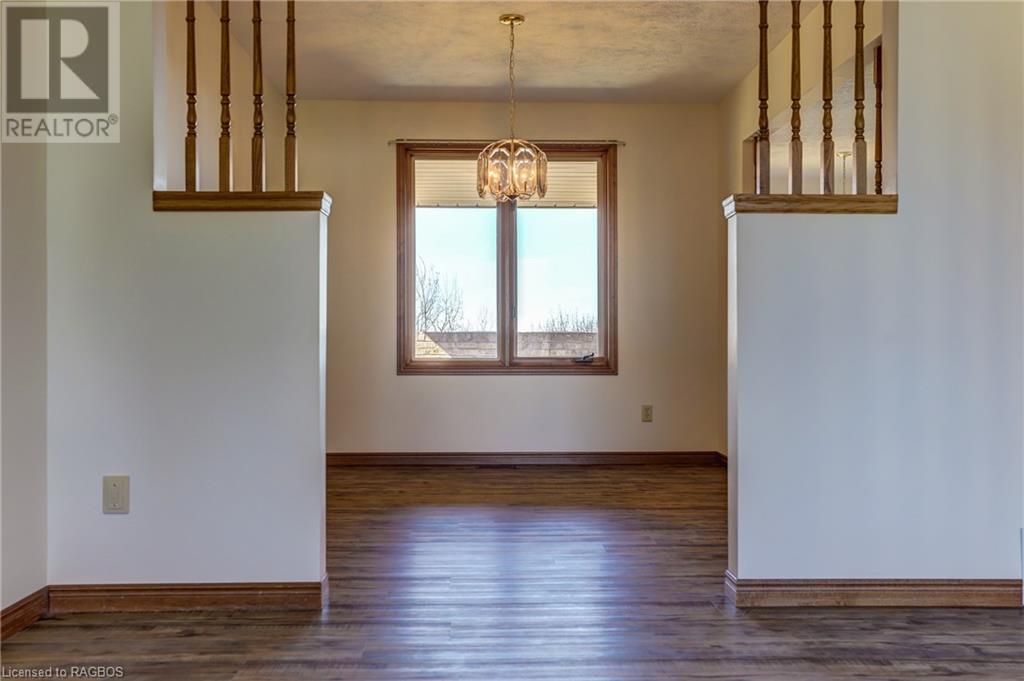 2662 7th Avenue E, Owen Sound, Ontario  N4K 6S5 - Photo 14 - 40542778