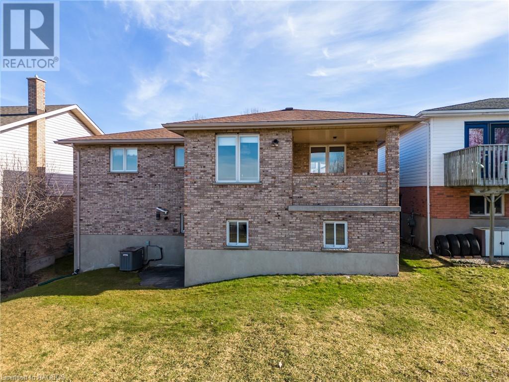 2662 7th Avenue E, Owen Sound, Ontario  N4K 6S5 - Photo 4 - 40542778
