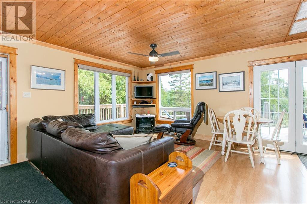 864 Dorcas Bay Road, Tobermory, Ontario  N0H 2R0 - Photo 26 - 40552888