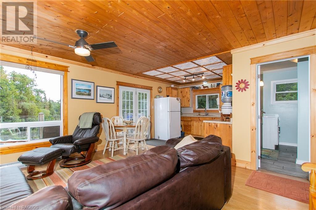 864 Dorcas Bay Road, Tobermory, Ontario  N0H 2R0 - Photo 25 - 40552888