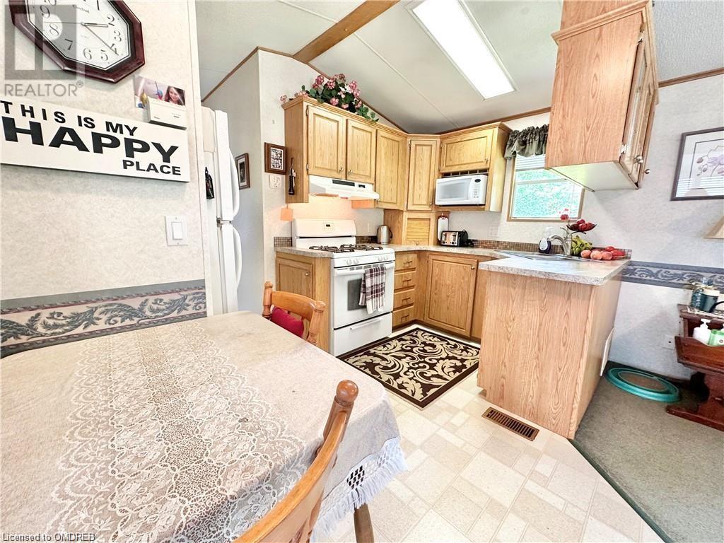 7489 Sideroad 5 E Unit# Lakeside  14, Mount Forest, Ontario  N0G 2L0 - Photo 28 - 40546051
