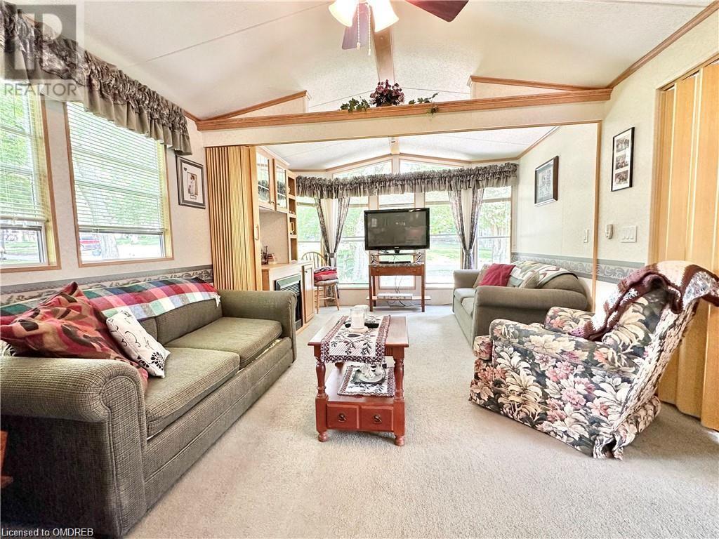 7489 Sideroad 5 E Unit# Lakeside  14, Mount Forest, Ontario  N0G 2L0 - Photo 32 - 40546051