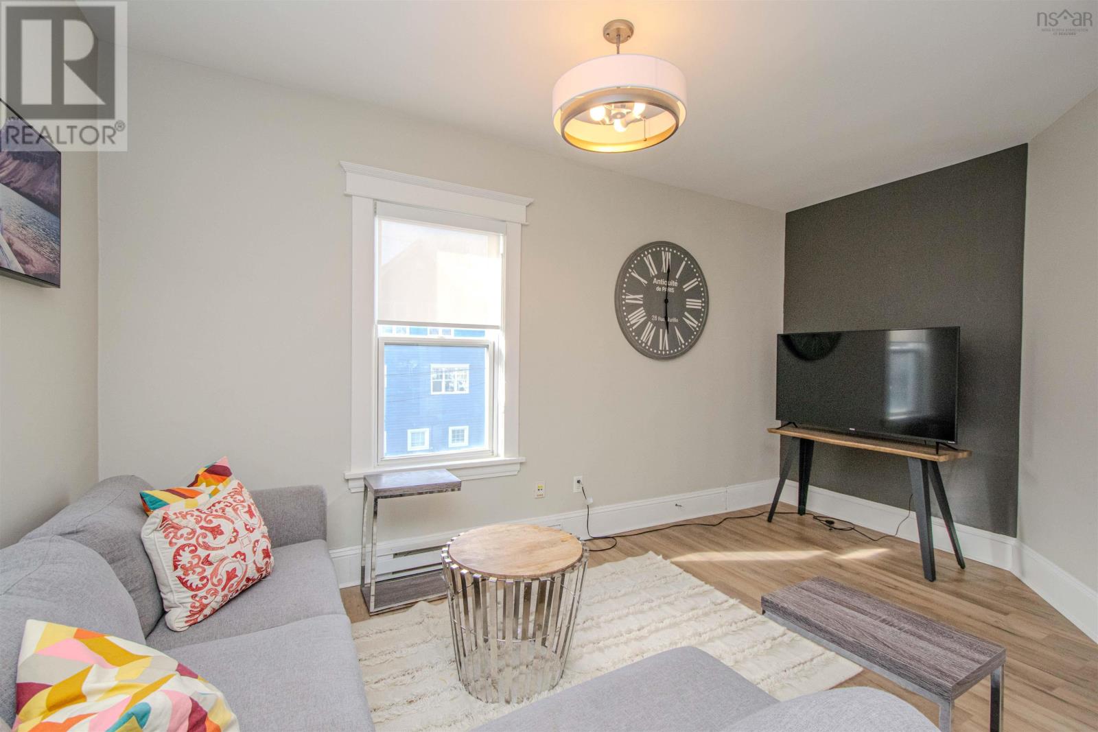 73 Prince Albert Road, Dartmouth, Nova Scotia  B2Y 1M1 - Photo 2 - 202404668