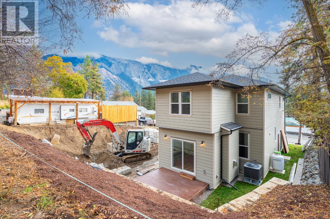 461 Columbia Street, Lillooet, British Columbia  V0K 1V0 - Photo 33 - 177215