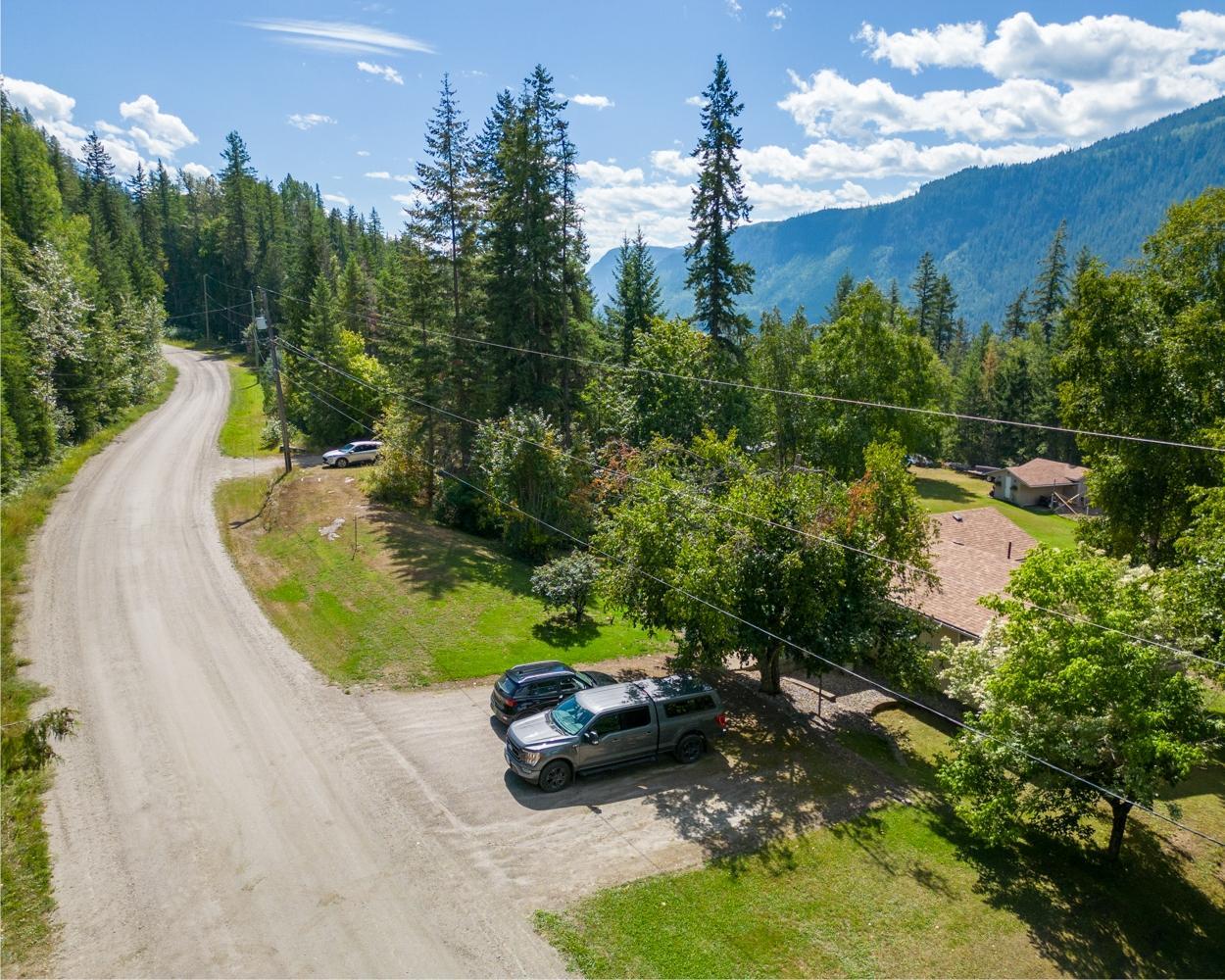 467 Meadow Creek Road, Meadow Creek, British Columbia  V0G 1N0 - Photo 7 - 2475408