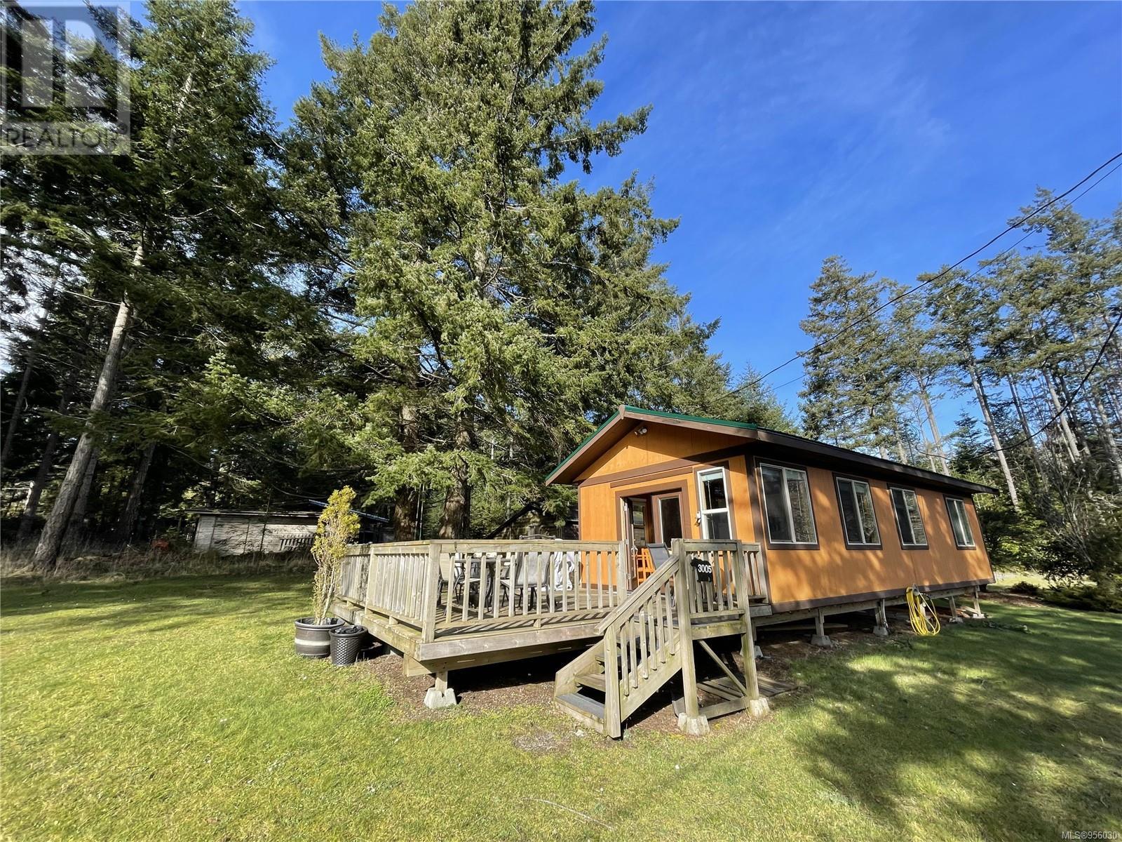 Hornby Island House for sale:  1 bedroom 640 sq.ft. (Listed 2106-02-06)