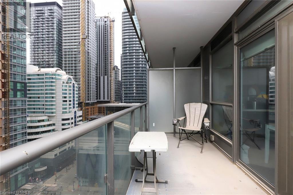 8 Mercer Street Unit# 1610, Toronto, Ontario  M5V 0C4 - Photo 16 - 40554667