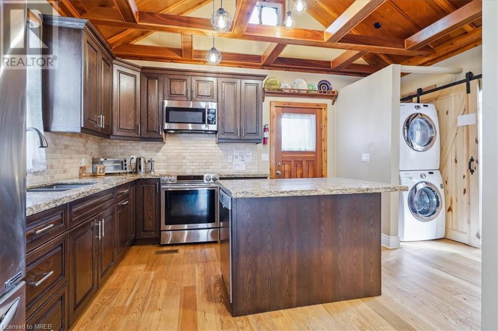 6311 Barker Street, Niagara Falls, Ontario  L2G 1Y6 - Photo 12 - 40554555