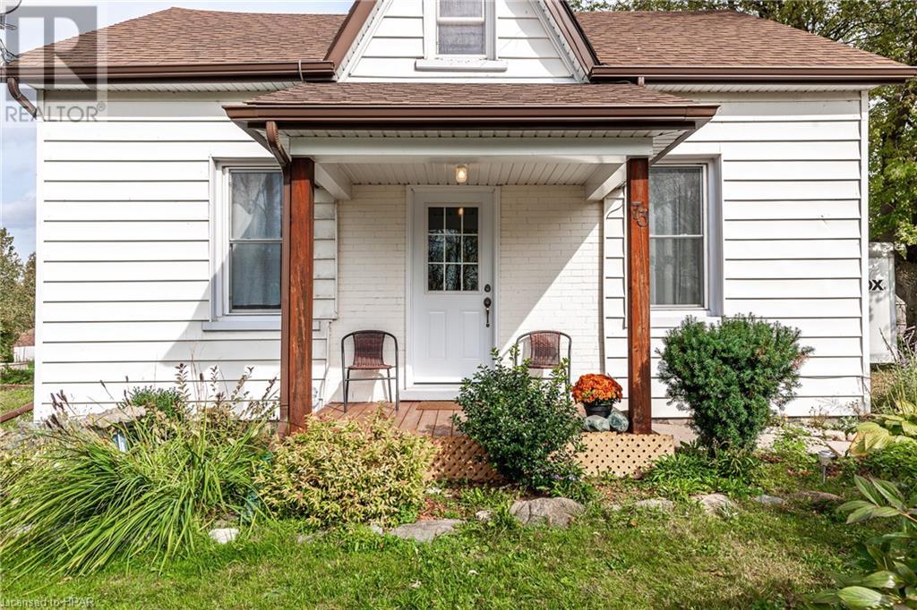 73 Georgina Street, Mitchell, Ontario  N0K 1N0 - Photo 3 - 40552964